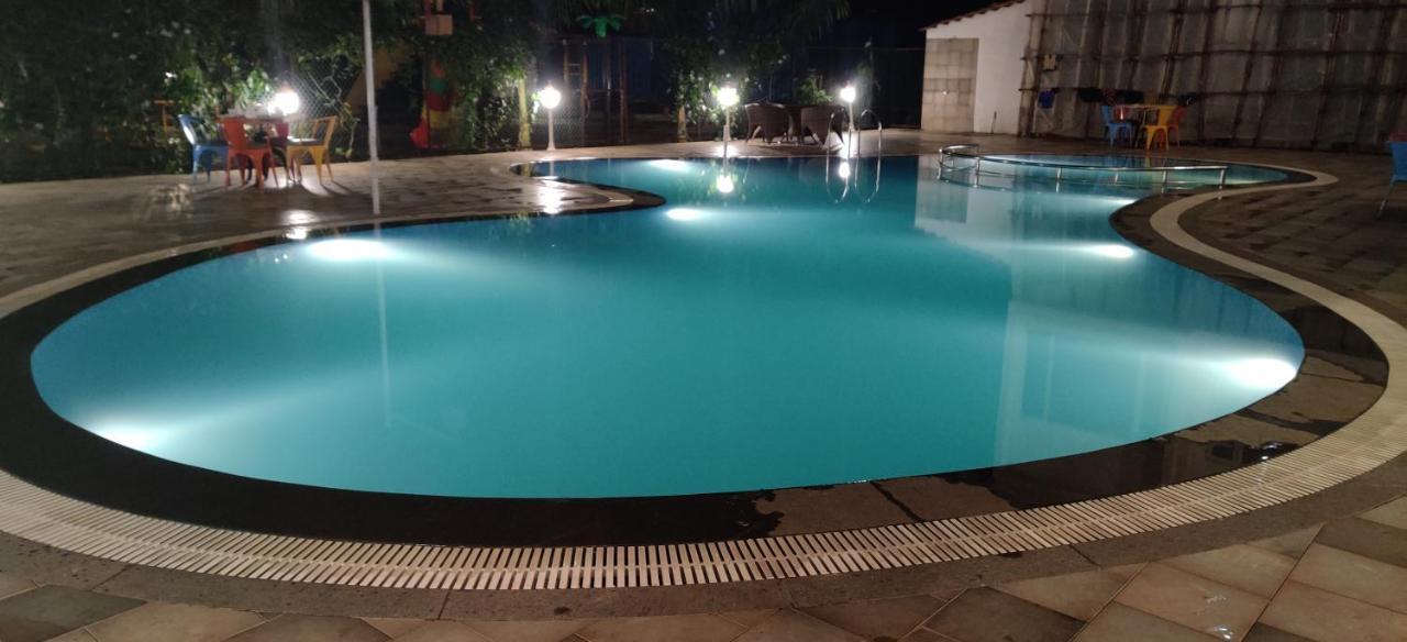 Viola Beacon Resort, Лонавала Екстериор снимка