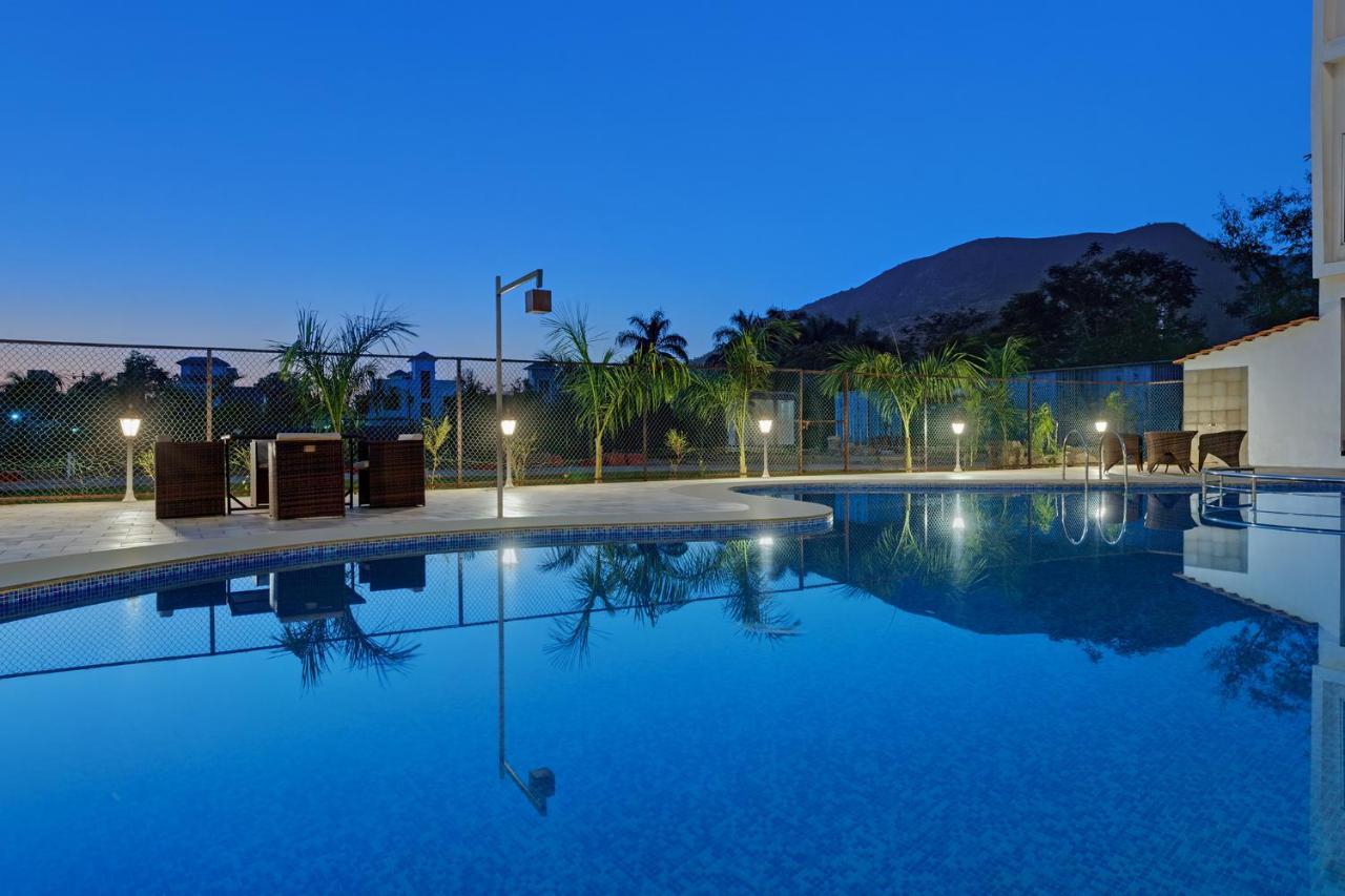 Viola Beacon Resort, Лонавала Екстериор снимка